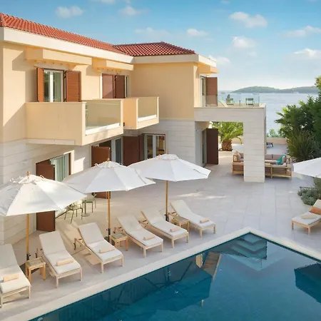 Beautiful Crystalsea 2 With A Pool In Hvar *