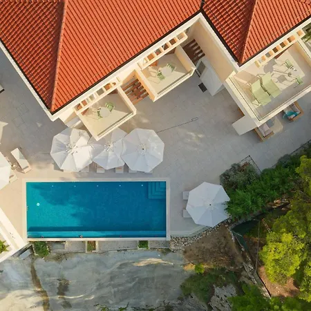 Willa Beautiful Crystalsea 2 With A Pool In Hvar Hvar Town
